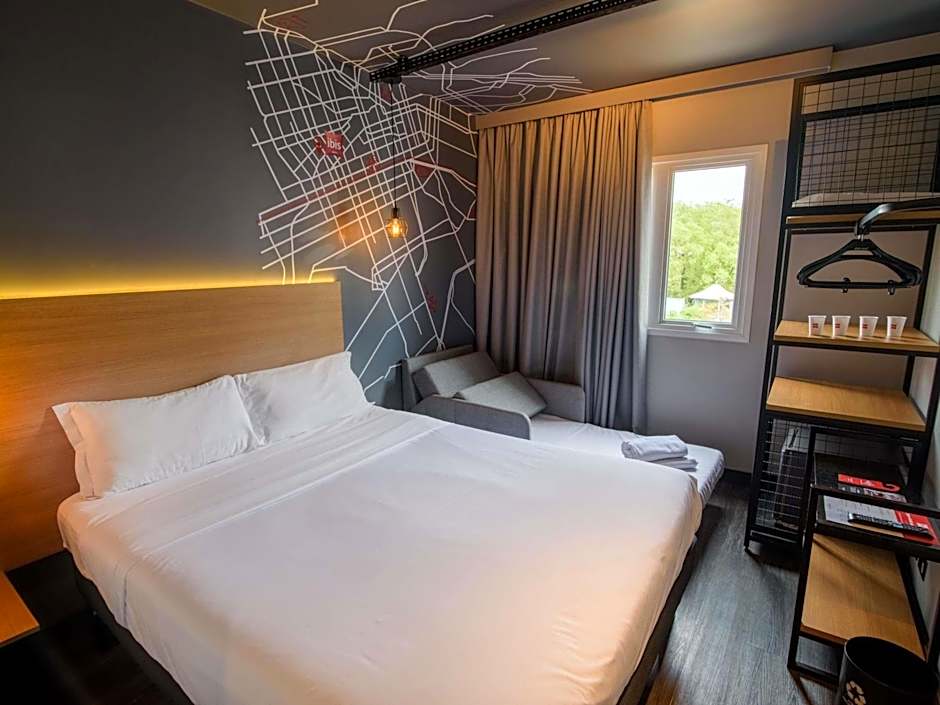 Ibis Curitiba Batel