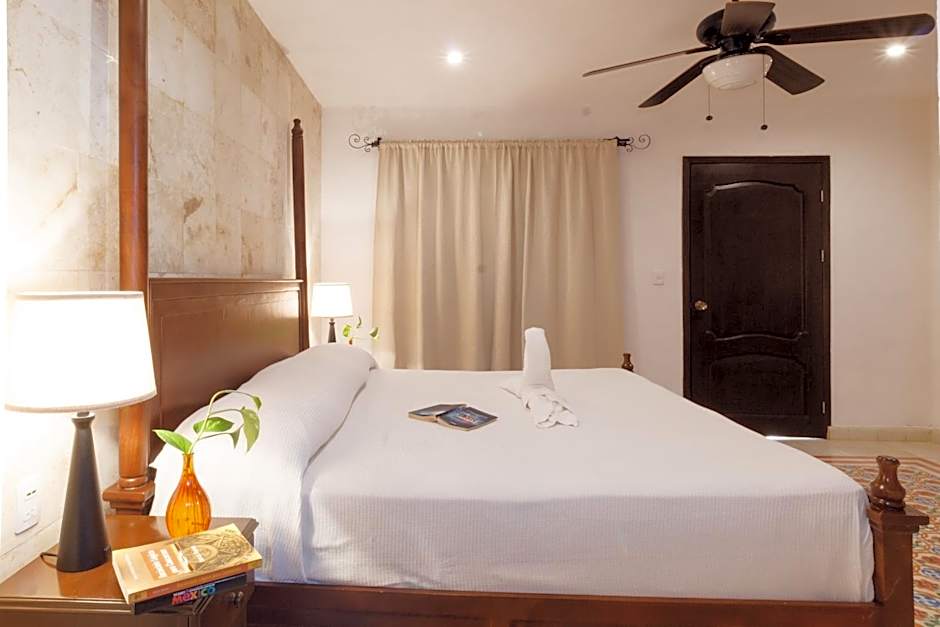 La Aurora Hotel Colonial