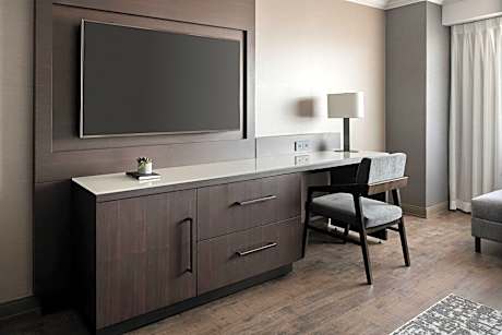 Room, 2 Queen Beds, City View