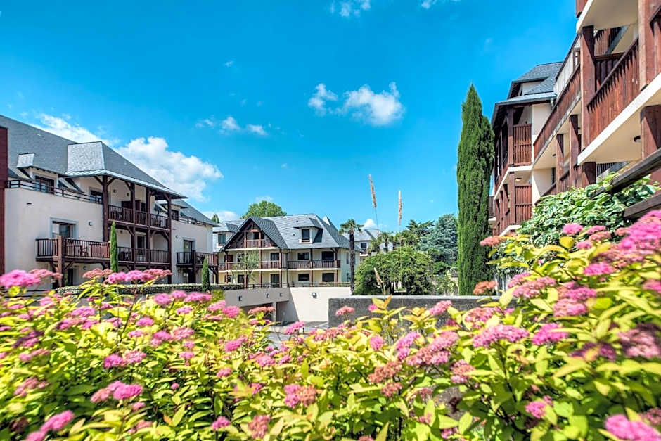 Comfort Aparthotel Lourdes L'Acacia