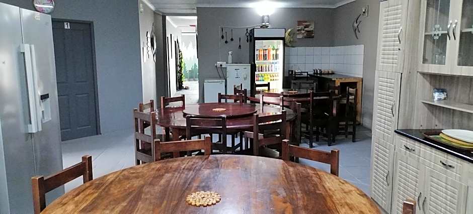 Mile Crunchers Backpackers & Hostelling