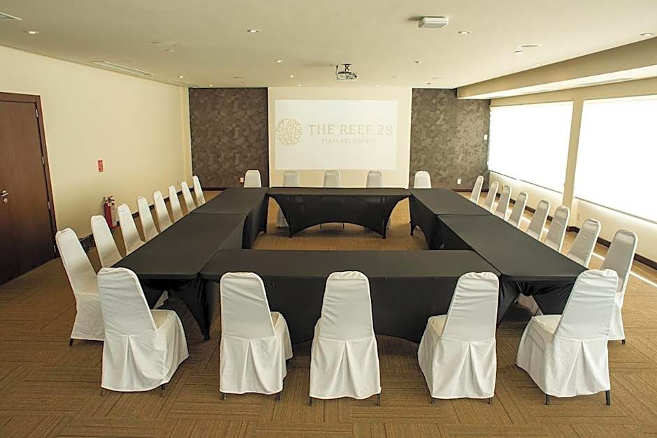 The Reef 28 - Adults Only - All Suites - Optional Gourmet All Inclusive