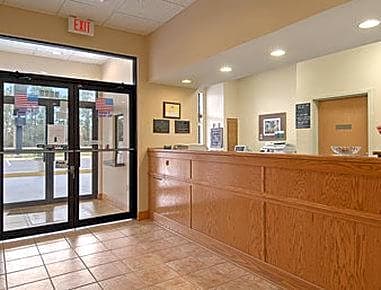 Super 8 Pascagoula