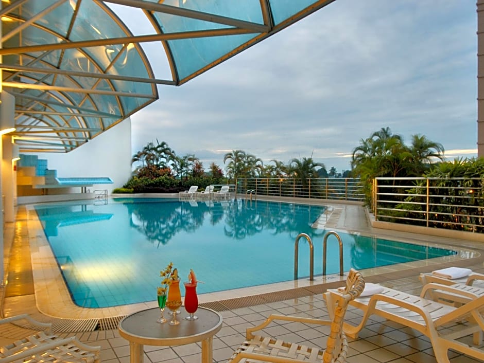 Puteri Wing - Riverside Majestic Hotel