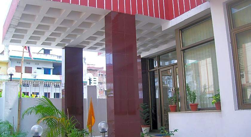 Hotel Viraat Inn