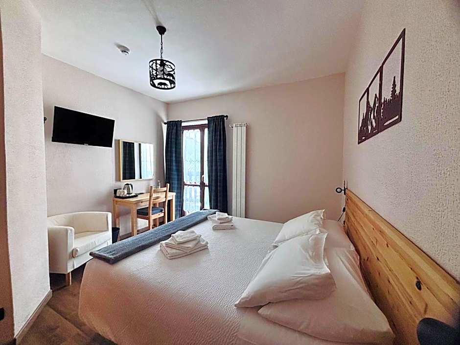 Hotel Piccolo Chalet