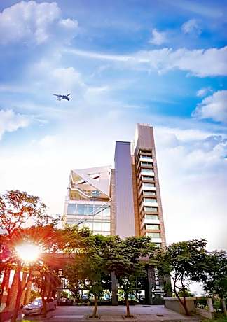 Bluewater Hotel - Xpark. Gloria Outlets. Taoyuan Baseball Stadium.
