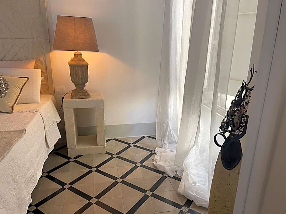 Foto 1 daripada 6 — Deluxe 1 King Bed Suite