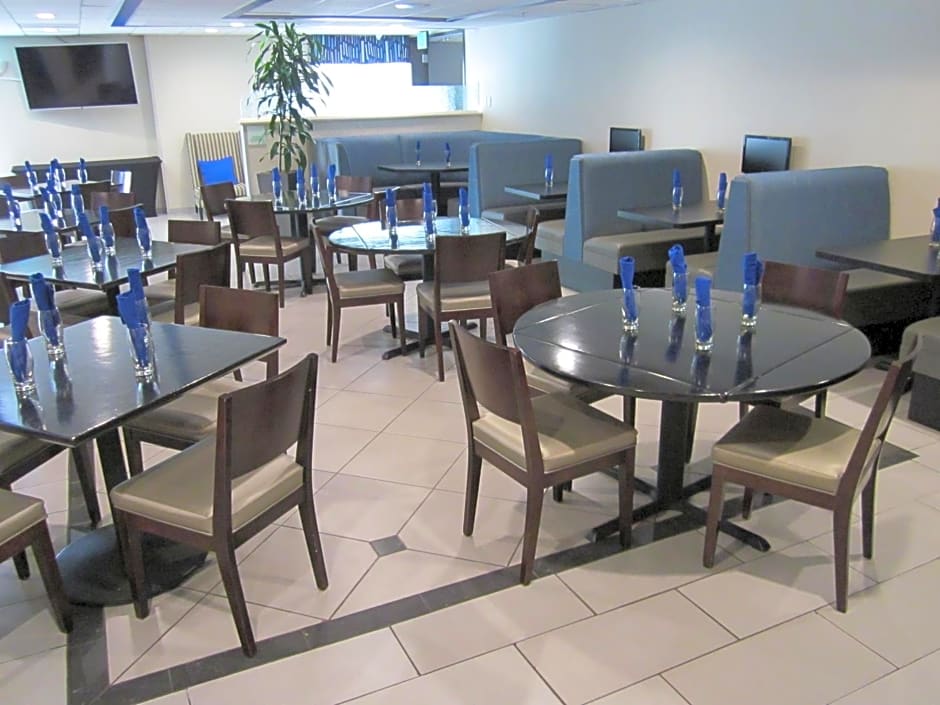 Holiday Inn Oceanside Marina - Camp Pendleton Area By IHG