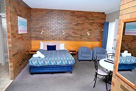 Standard Family Room