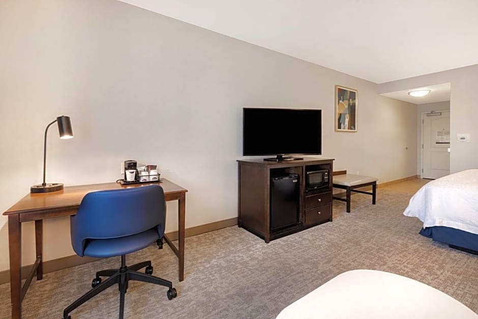 Hampton Inn By Hilton & Suites San Luis Obispo