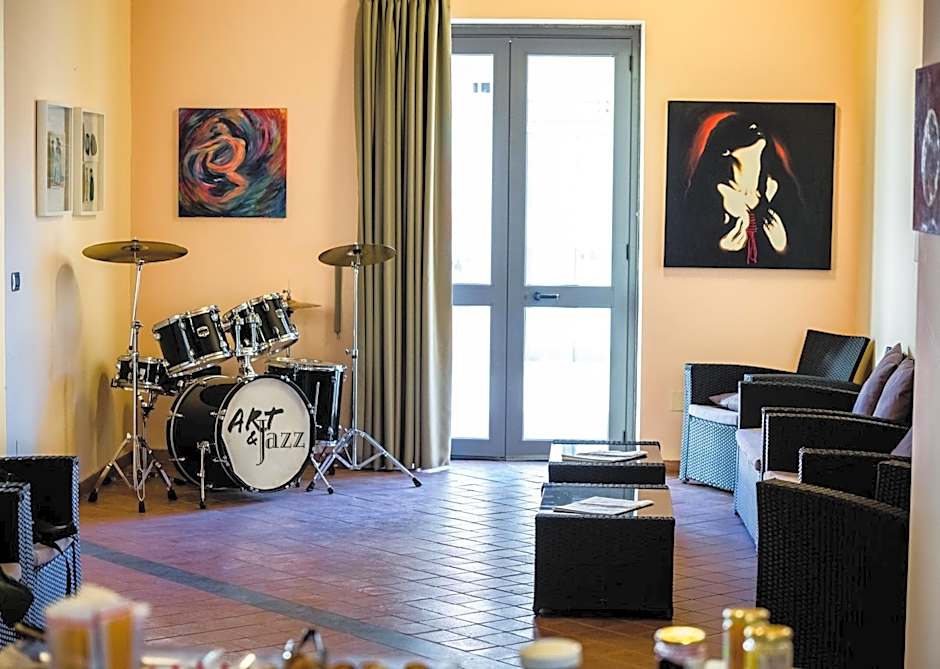 Art & Jazz Hotel