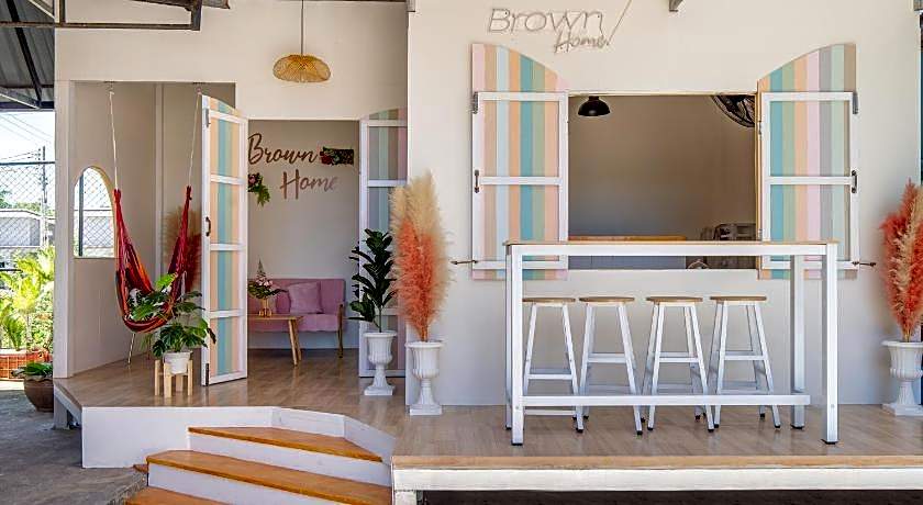 Brown Home Sattahip @ 19