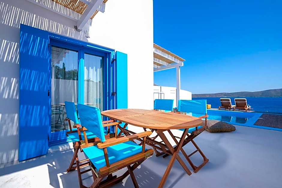 Aelia Collection Suites - Adults Friendly