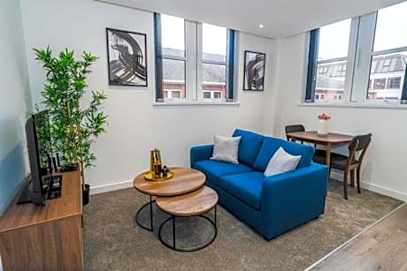 Thornhill House Apartments by VICHY