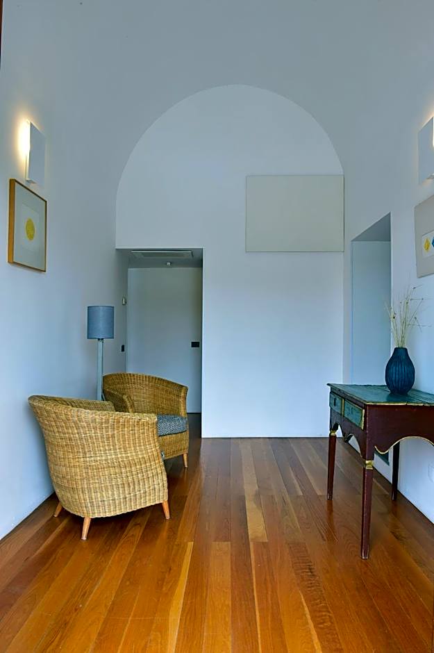 Pousada Convento de Arraiolos - Historic Hotel