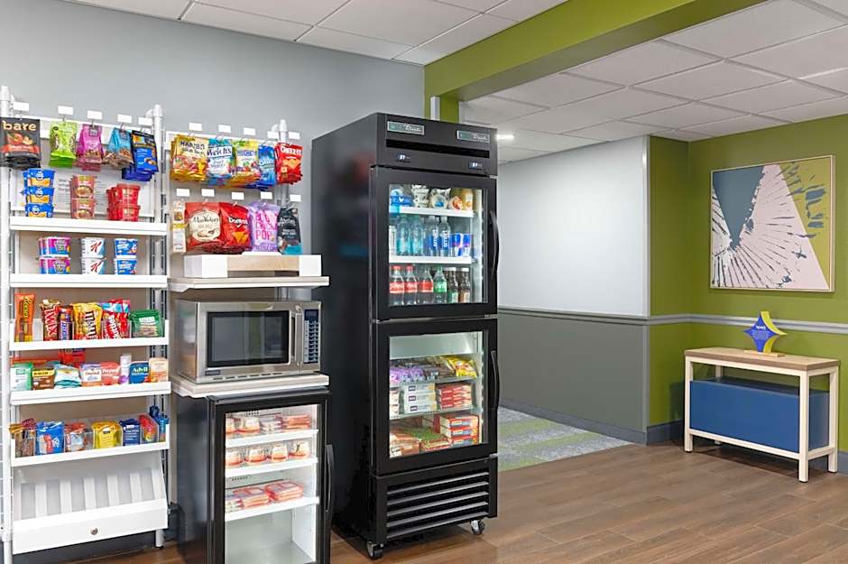 Spark by Hilton Savannah South I-95