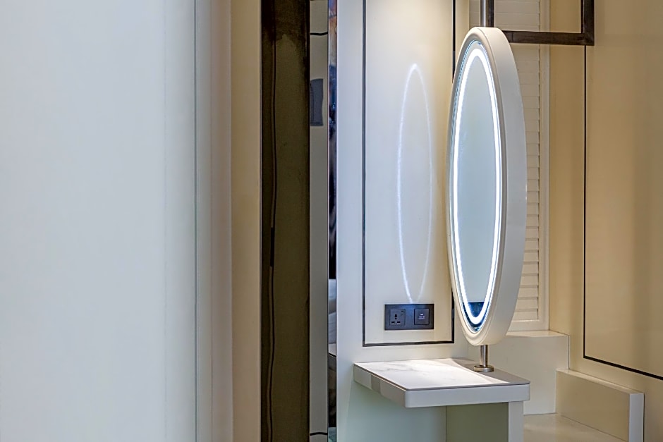 Rezen Anmei Hotel Guanyinqiao Metro Station