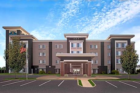 La Quinta Inn & Suites by Wyndham Columbus - Edinburgh