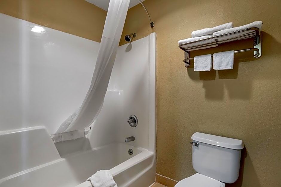 Quality Inn Phenix City Columbus