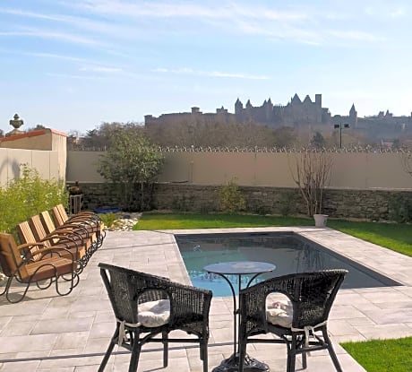 King Room with Garden View