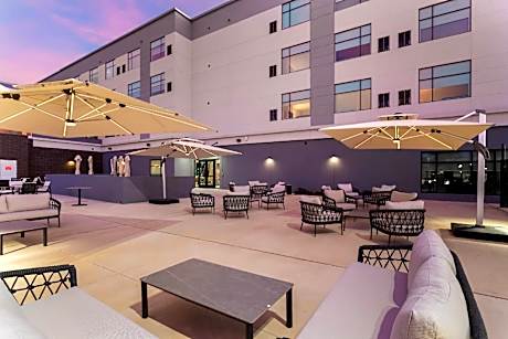 Cambria Hotel Northlake Conference Center - Roanoke