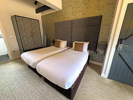 Executive Twin Room