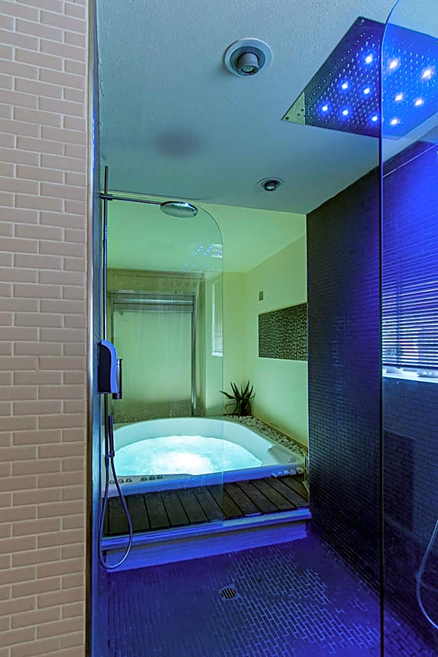 Marina 10 Design Hotel & SPA