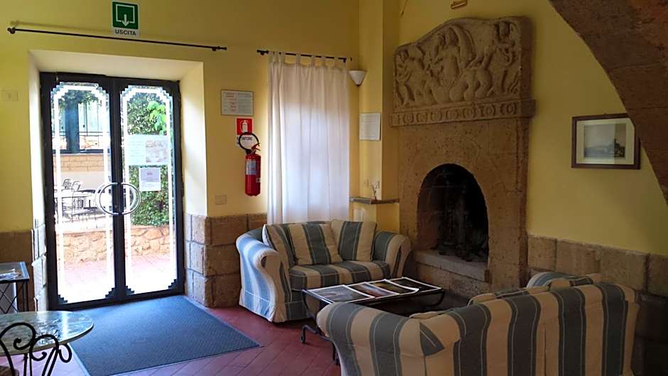 Hotel Scilla