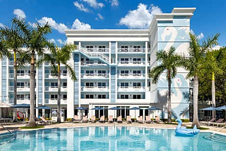 Blue Flamingo Resort Key West