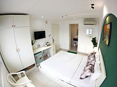 Superior Double Room With Window