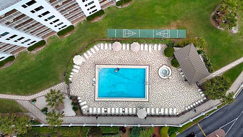 Emerald Oasis, Emerald Oasis- Gulf Front, Great for Families and Close to Destin Harbor!