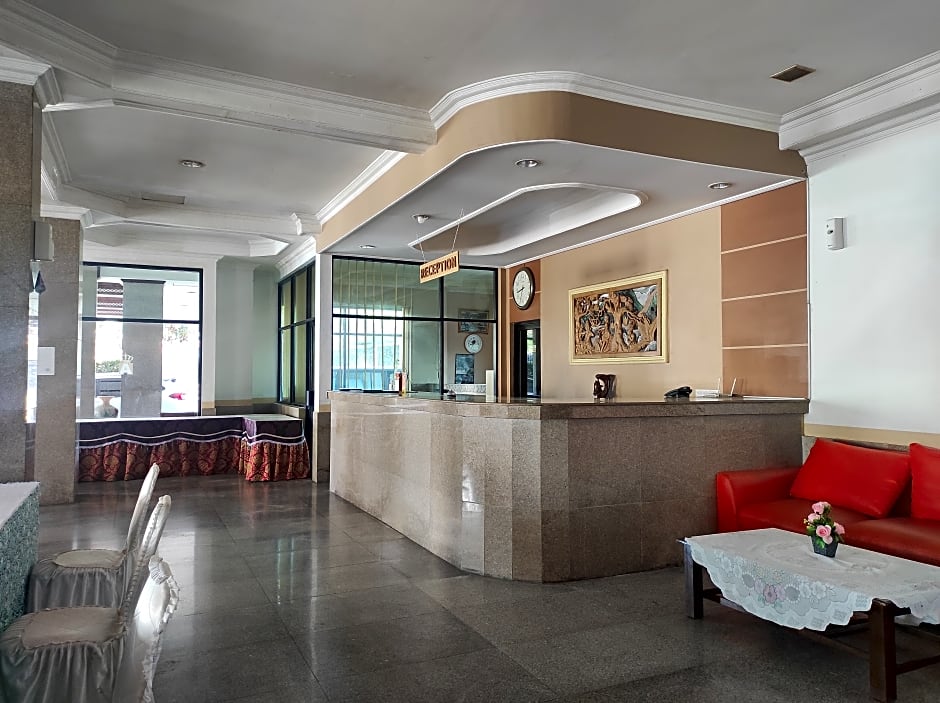 Ayong M Linggarjati Hotel