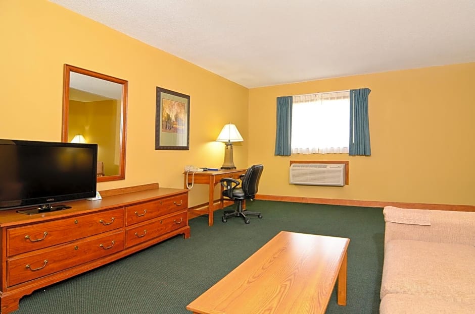 Americas Best Value Inn Iola