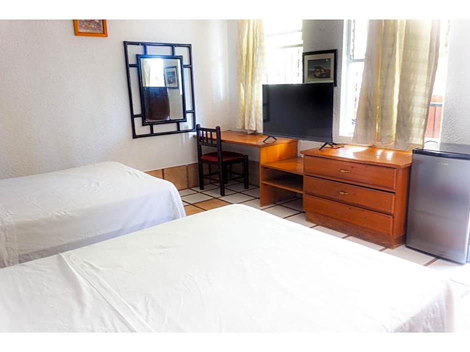 OYO Hotel San Felipe Inn