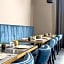 Flom Boutique Hotel