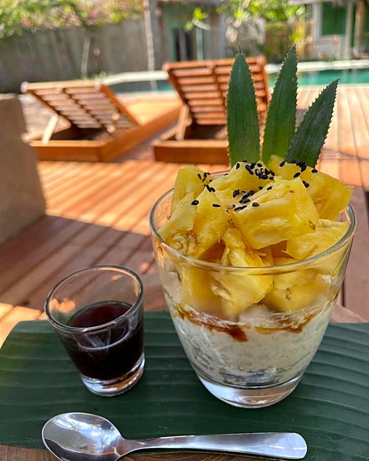 Captain Coconuts Gili Air