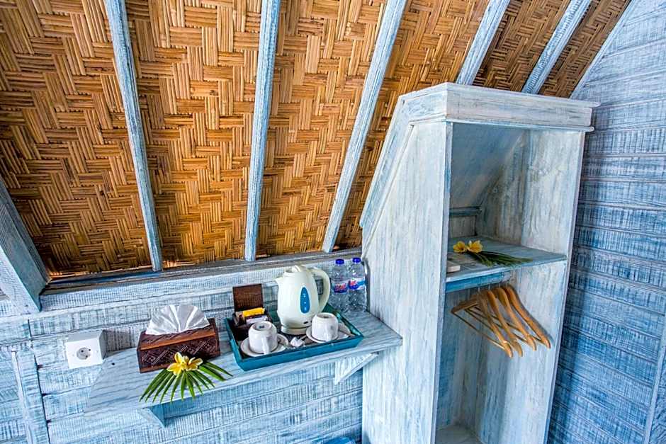 D'Yuki Huts Lembongan