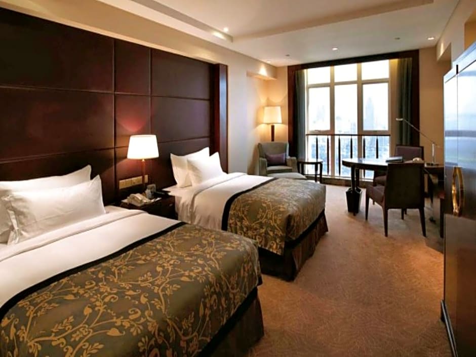 Wyndham Grand Plaza Royale Ningbo