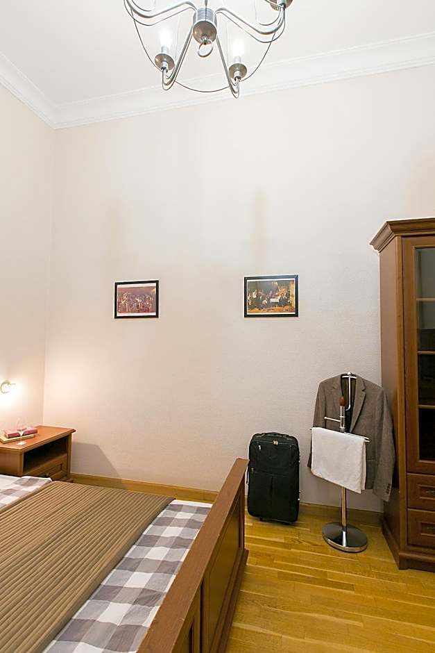 Friends Hostel & Apartments