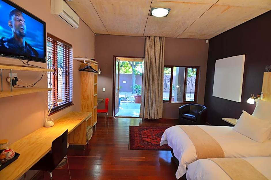 Bed & Breakfast in Hatfield