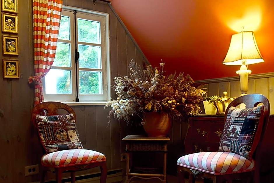 Le Petit Clocher Gite Touristique B & B