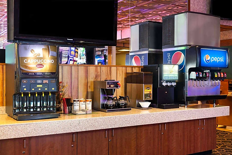 Super 8 by Wyndham Fallon