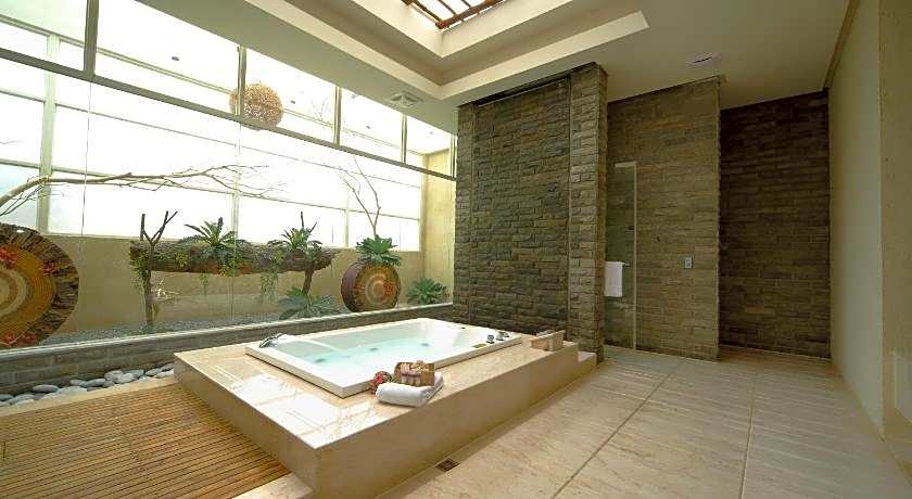 Vogue Boutigue Motel