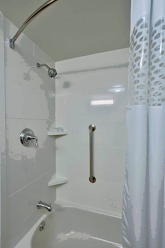 Hampton Inn By Hilton & Suites Chippewa Falls