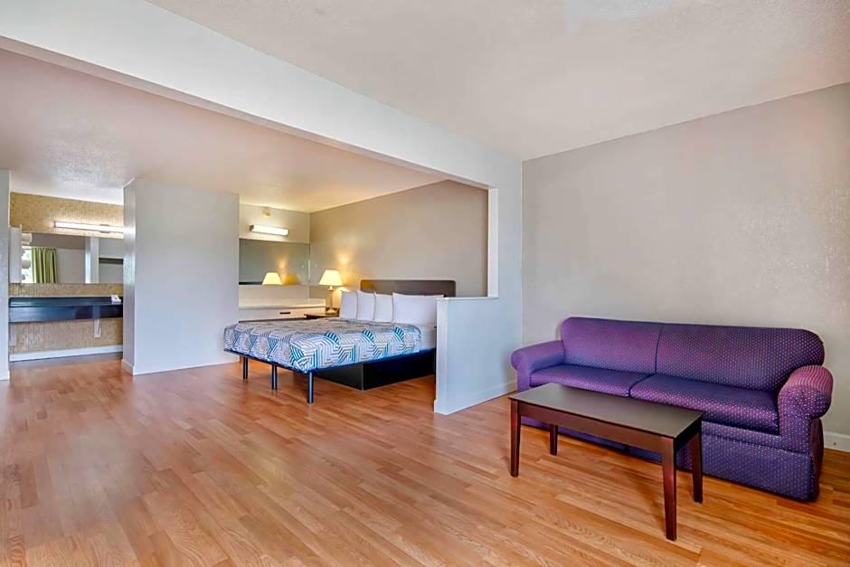 Motel 6-Springfield, OH