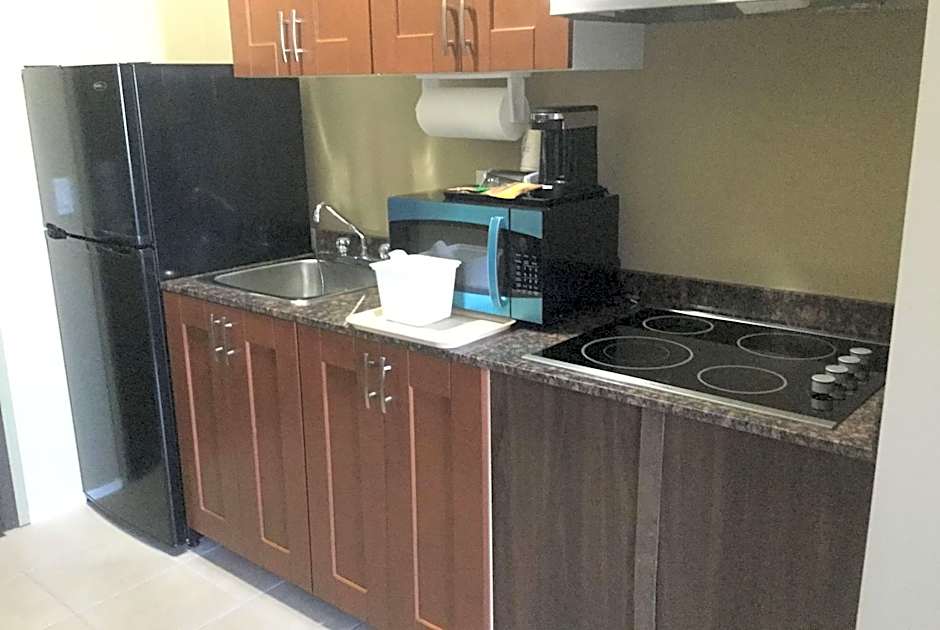 Super 8 by Wyndham Hardisty