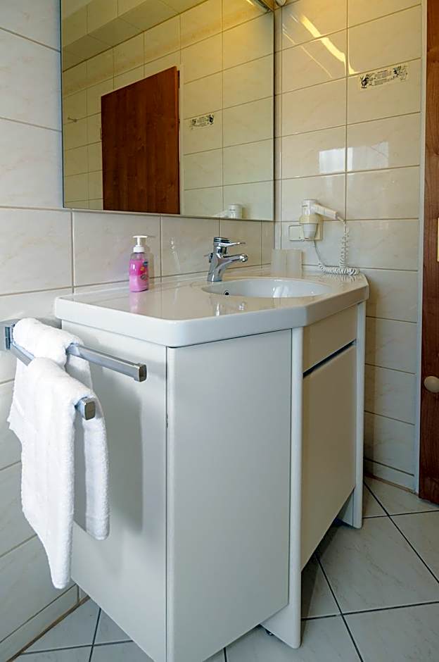 Alfa Apartment Hotel