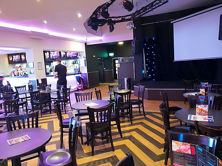 Holiday Home in Lyons Robin Hood Holiday Park