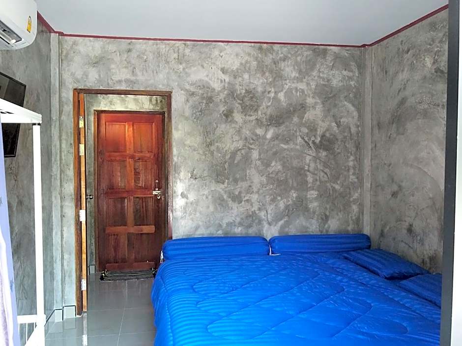 บ้านทะเลอิ่มเอม Bann Talay Im eimm